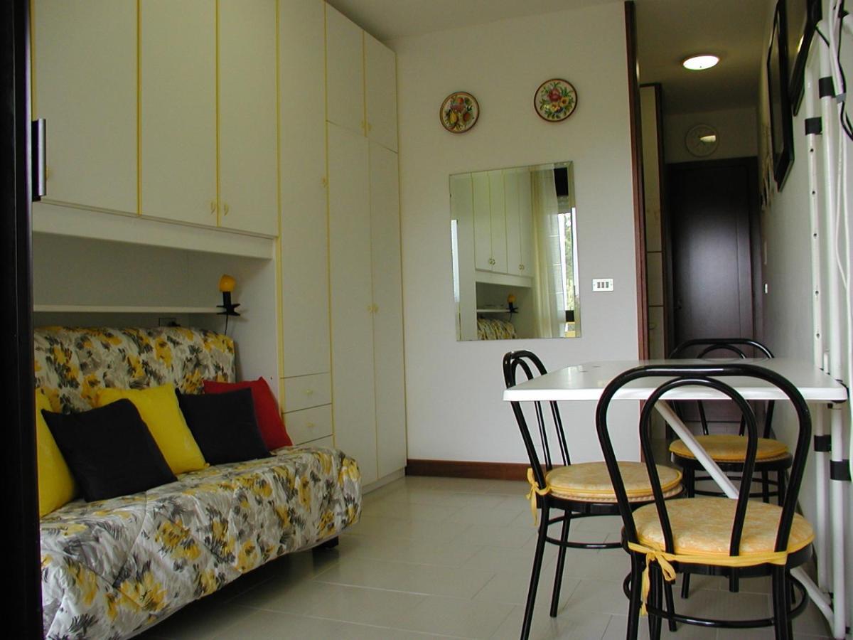 STUDIO Solarium Bibione Exterior foto